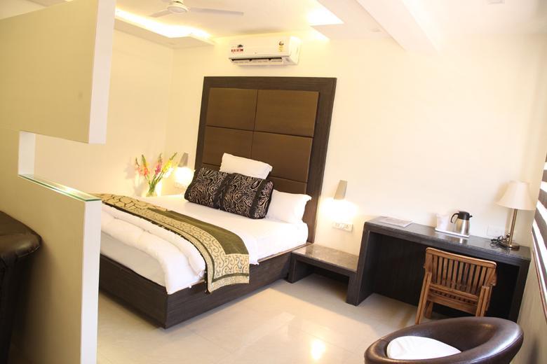 Hotel Poonam Plaza Agra (Uttar Pradesh) Exterior foto